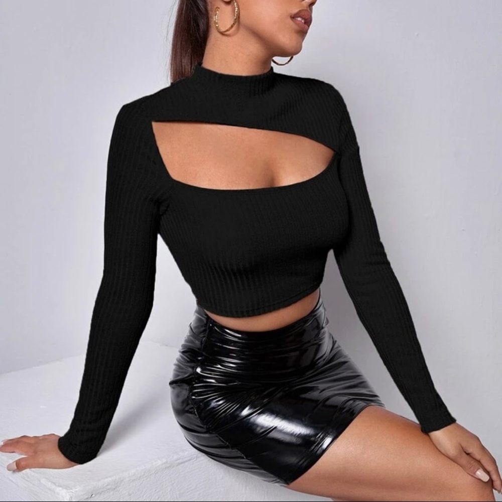 Black open chest top